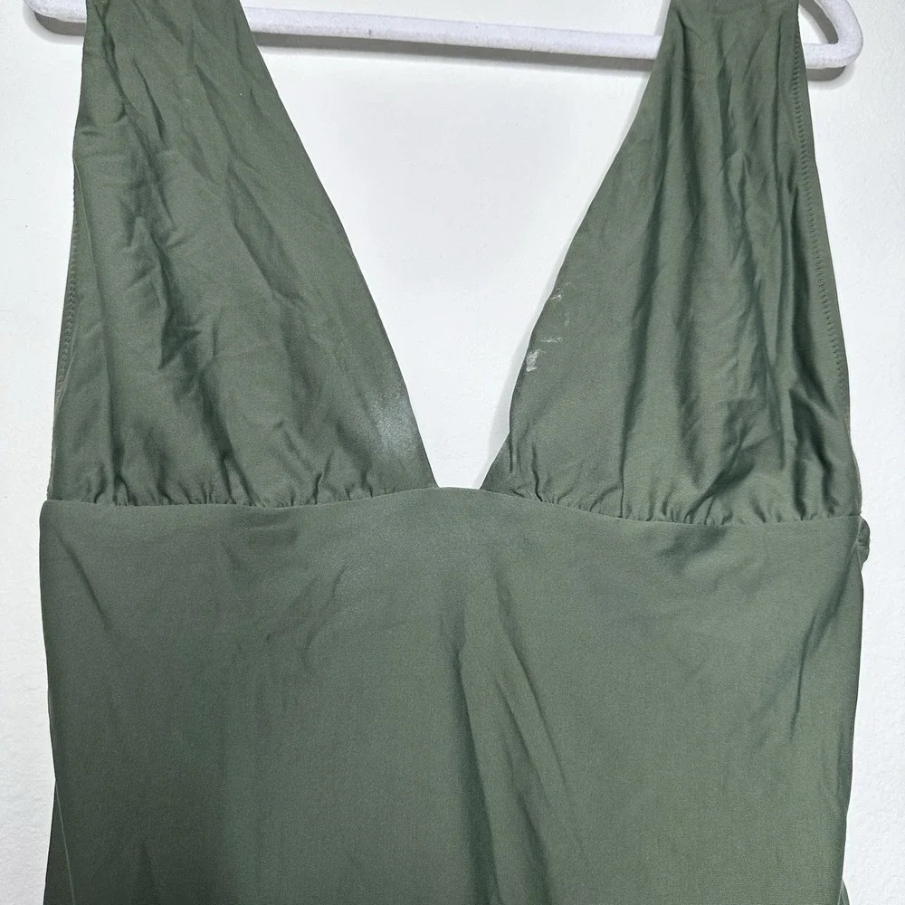 Lot‎ 2 JCrew sz 12 Plunge V-Neck One-Piece Swimsuit G9417 Orange Green Beach